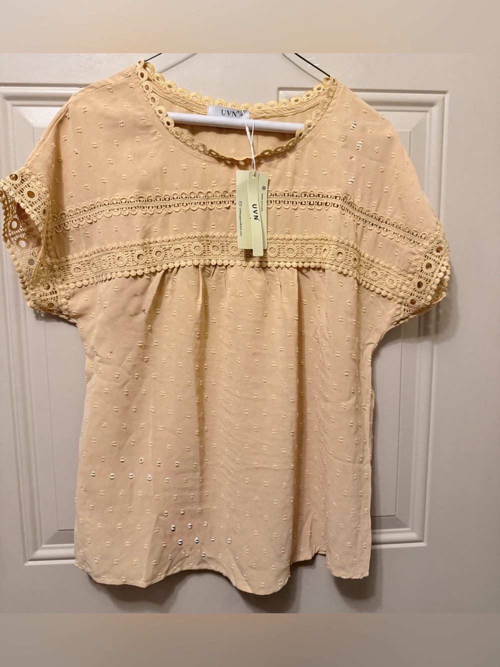 UVN Pullover Blouse in Golden Yellow with Crochet Trim Size Small